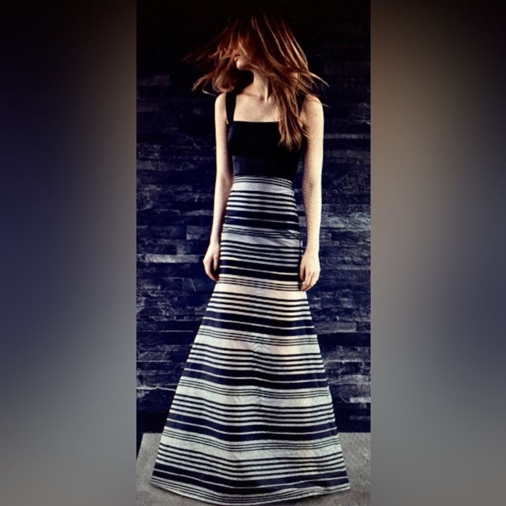 Alexis/ Thelma Strapless Long Organza Dress/ M/ NWT